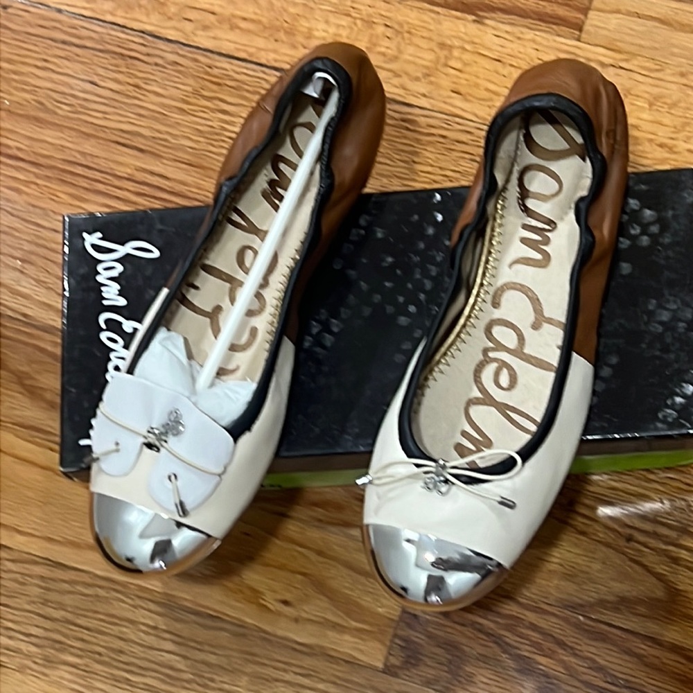 BNIB - Sam Edelman flats size 8.5